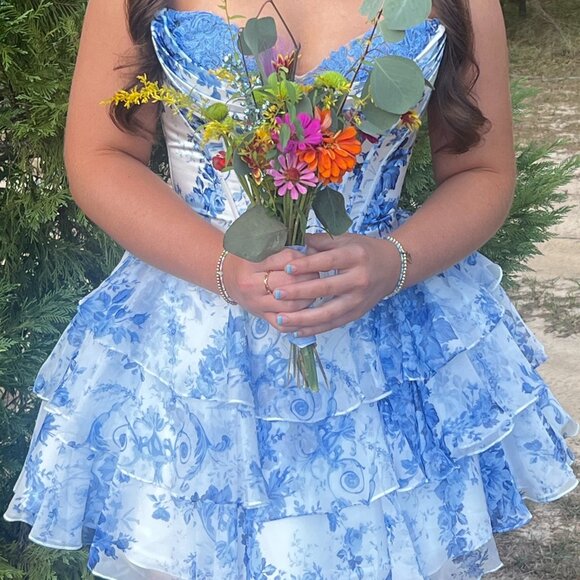 Sherri Hill Hoco Dress - Picture 1 of 6